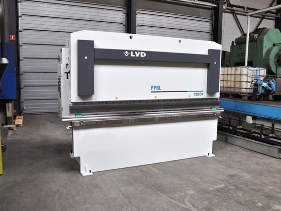 LVD PPBL-H 135 ton x 3100 mm CNC
