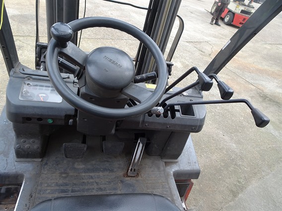 Nissan 3,2 ton