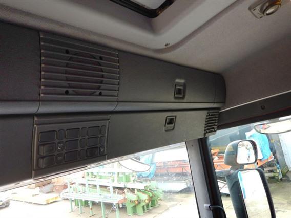 Scania 360 Type 124L