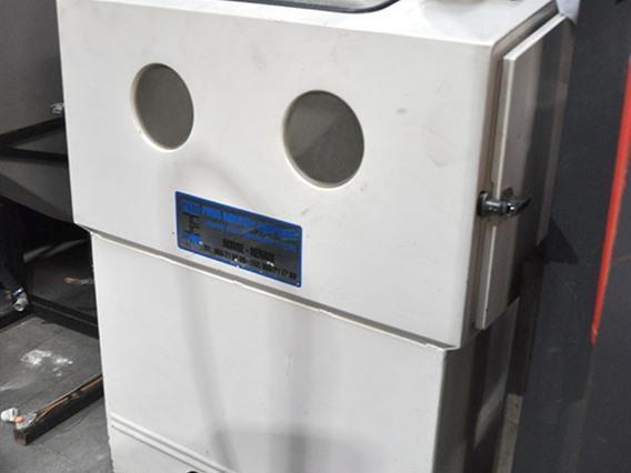 Zero - Clemco suction blast cabinet