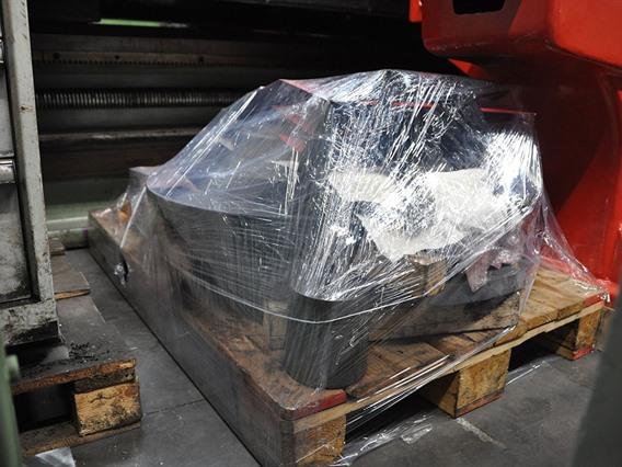 AMC crankshaft grinder Ø 600 x 2200 mm