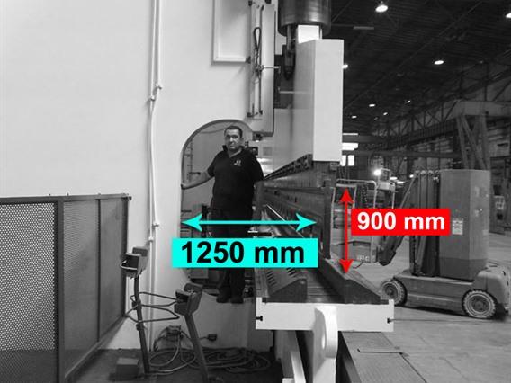 LVD PPEB-H 2000 ton x 14 meter CNC