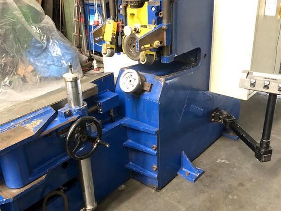 Lucas shear & beading machine