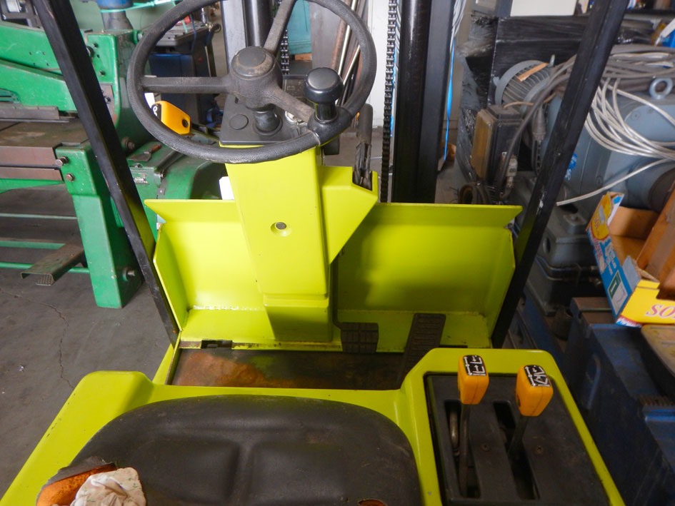 Clark 1,5 ton — Vehicles (lift trucks – loading – cleaning etc) — photo 5