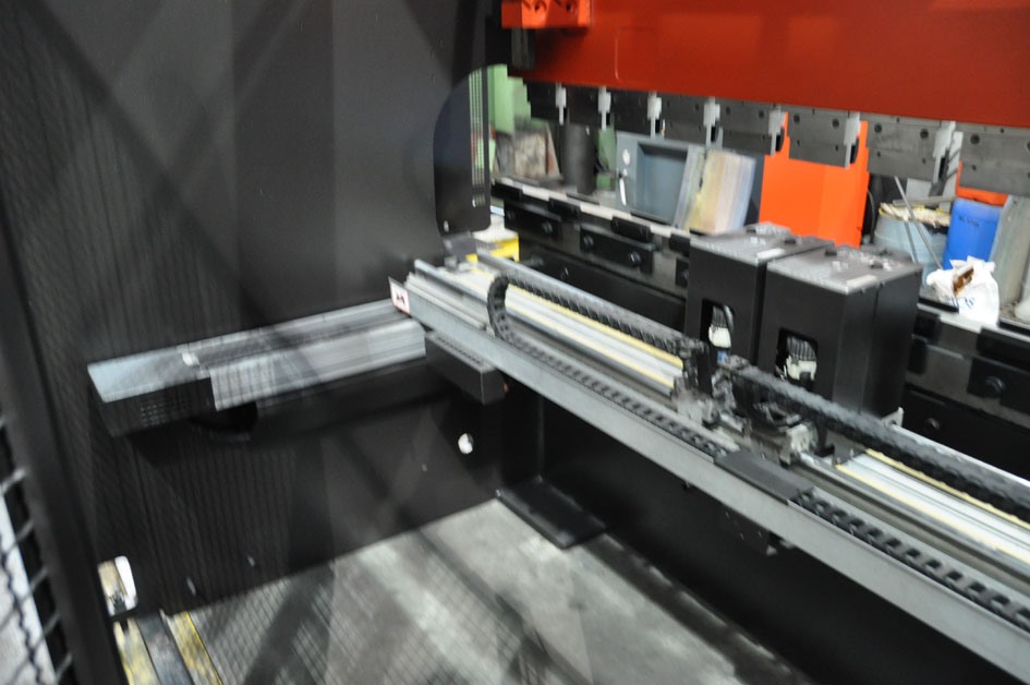 Amada HFBO 125 30 — Hydraulic press brakes — photo 5