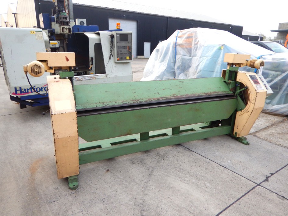 Arnoux 2650 x 4 mm — Hydraulic & Mechanical folding machines — photo 2
