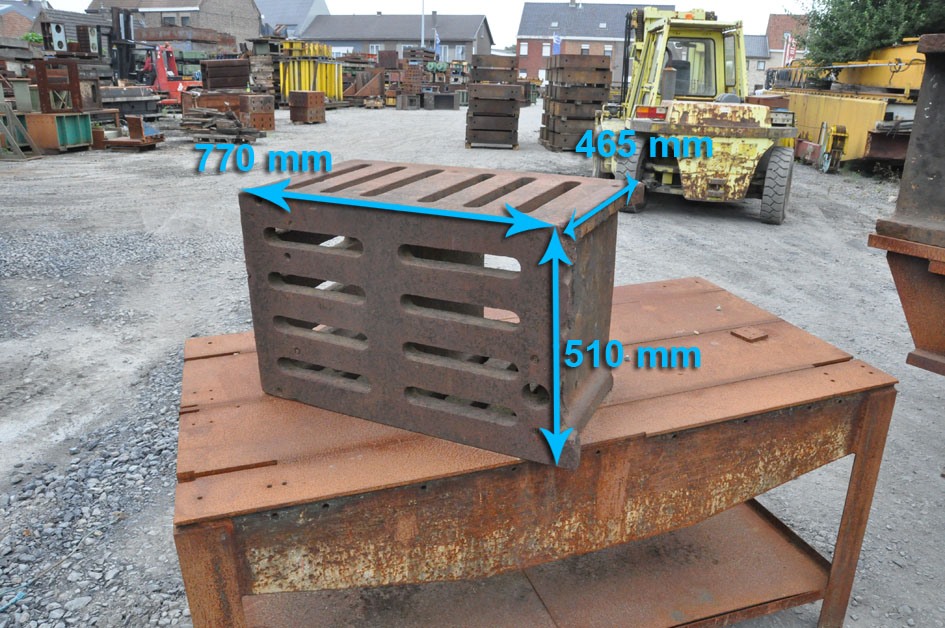 Clamping bloc 770 x 510 x 465 mm — Cubic- & angleplates or tables — photo 1