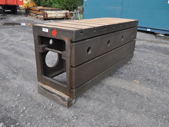 Clamping bloc 1990 x 800 x 700 mm