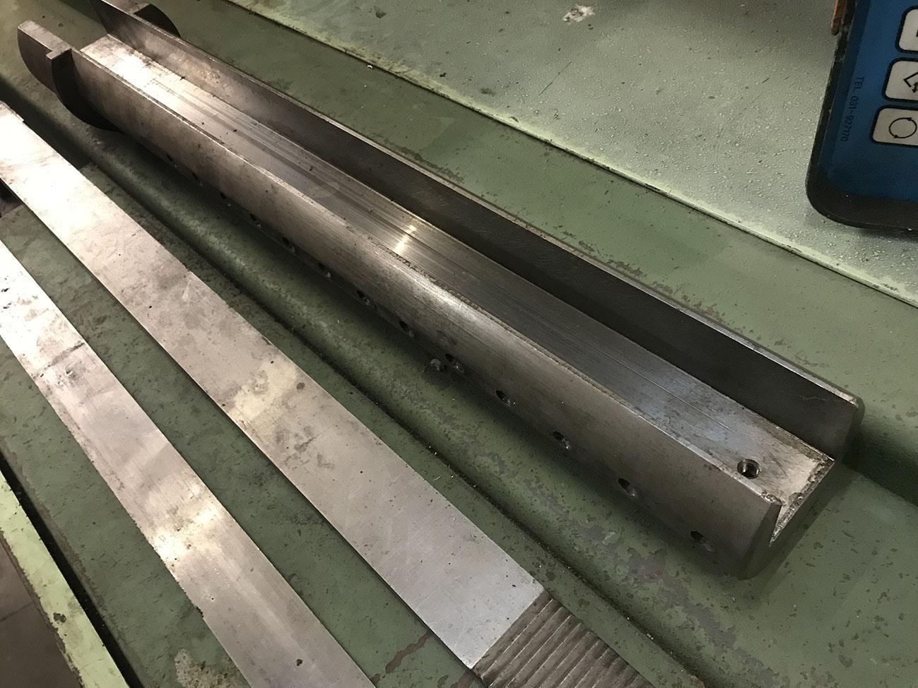 WGW 70/400 — Broaching machines — photo 17