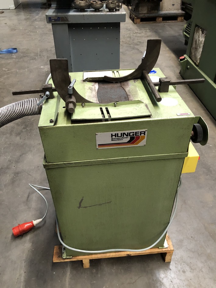 Hunger Brake pad/shoe grinder — Turning & adjusting machine — photo 2