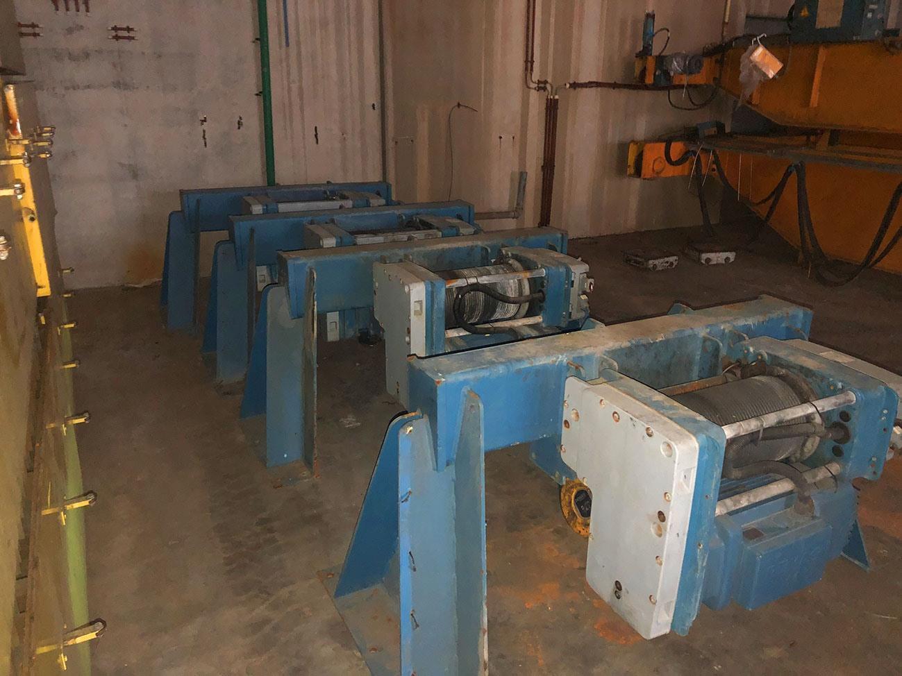 Demag 2 hoists and 2 side supports — Conveyors, Overhead Travelling Crane, Jig Cranes — photo 5