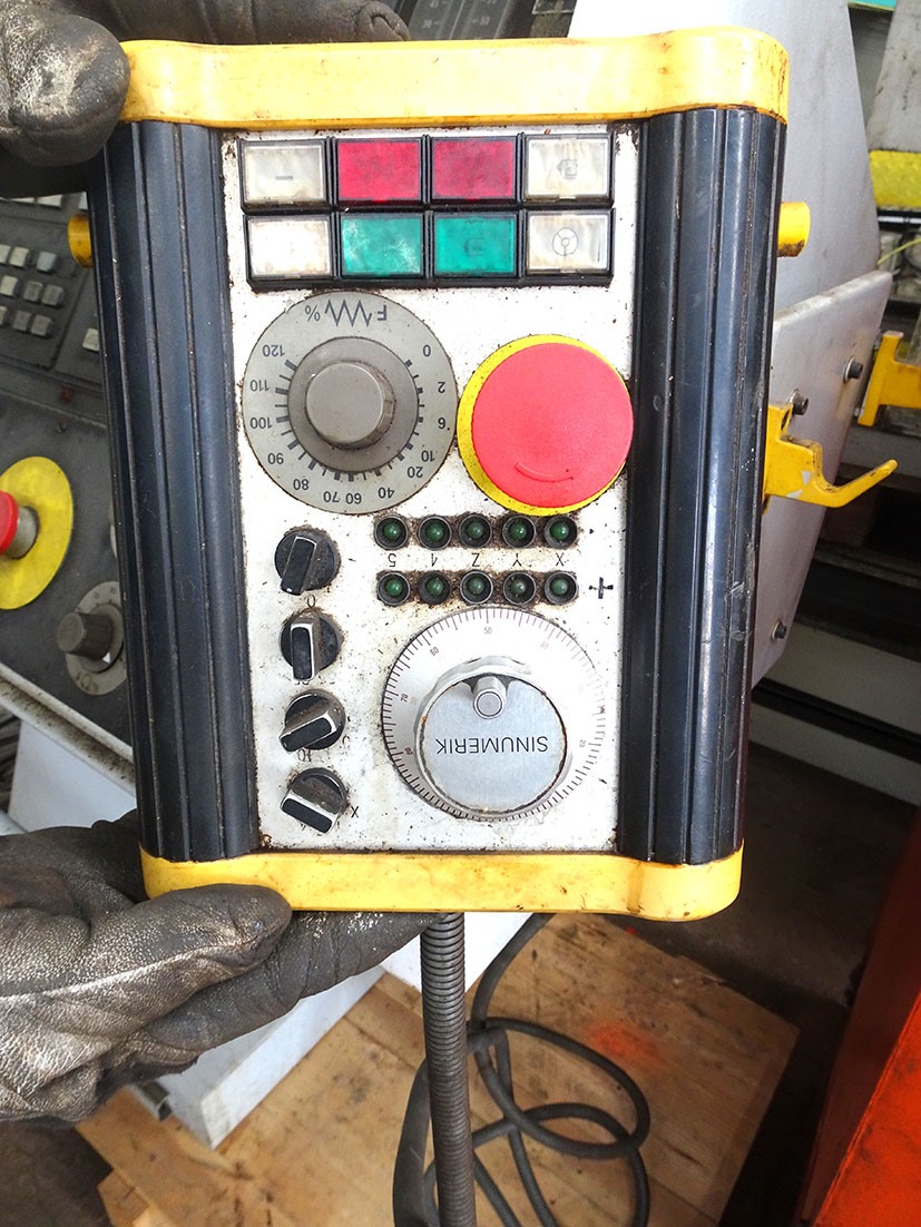 Unisign X: 2000 – Y: 550 – Z: 400 mm CNC — Bed milling machine with moving column & CNC — photo 4