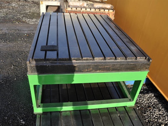 T-slot Table 1770 x 1370 x 780 mm