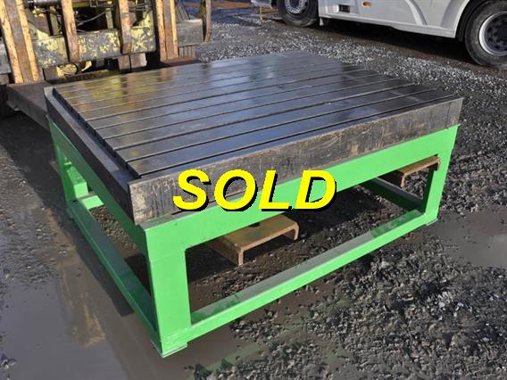 T-slot Table 1770 x 1370 x 780 mm