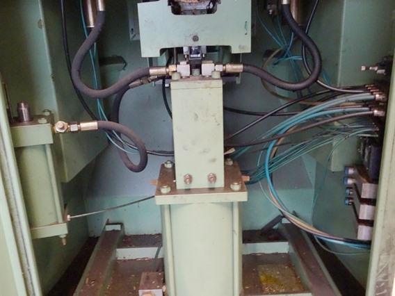 Rapid HP 208 corner crimping