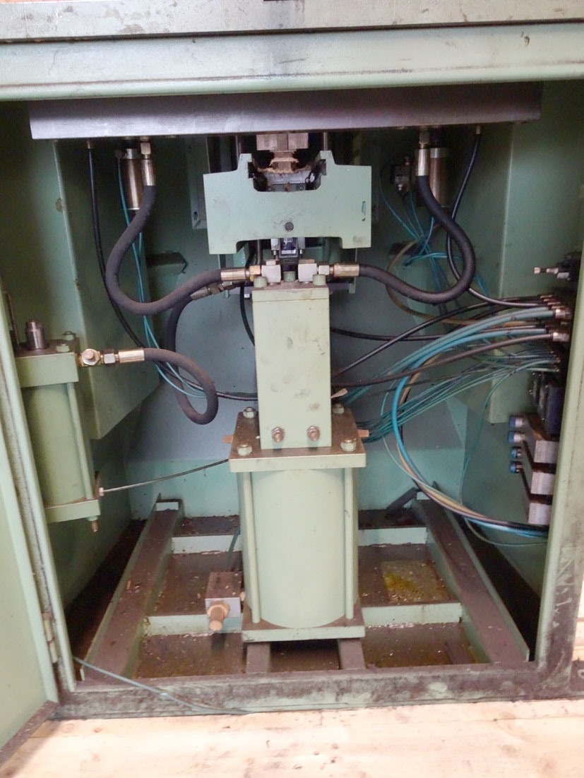 Rapid HP 208 corner crimping — Non ferrous sawing machines — photo 6