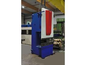 Beyeler Bystronic RTS 63 ton x 1200 mm CNC, Гидравлические листогибочные прессы 