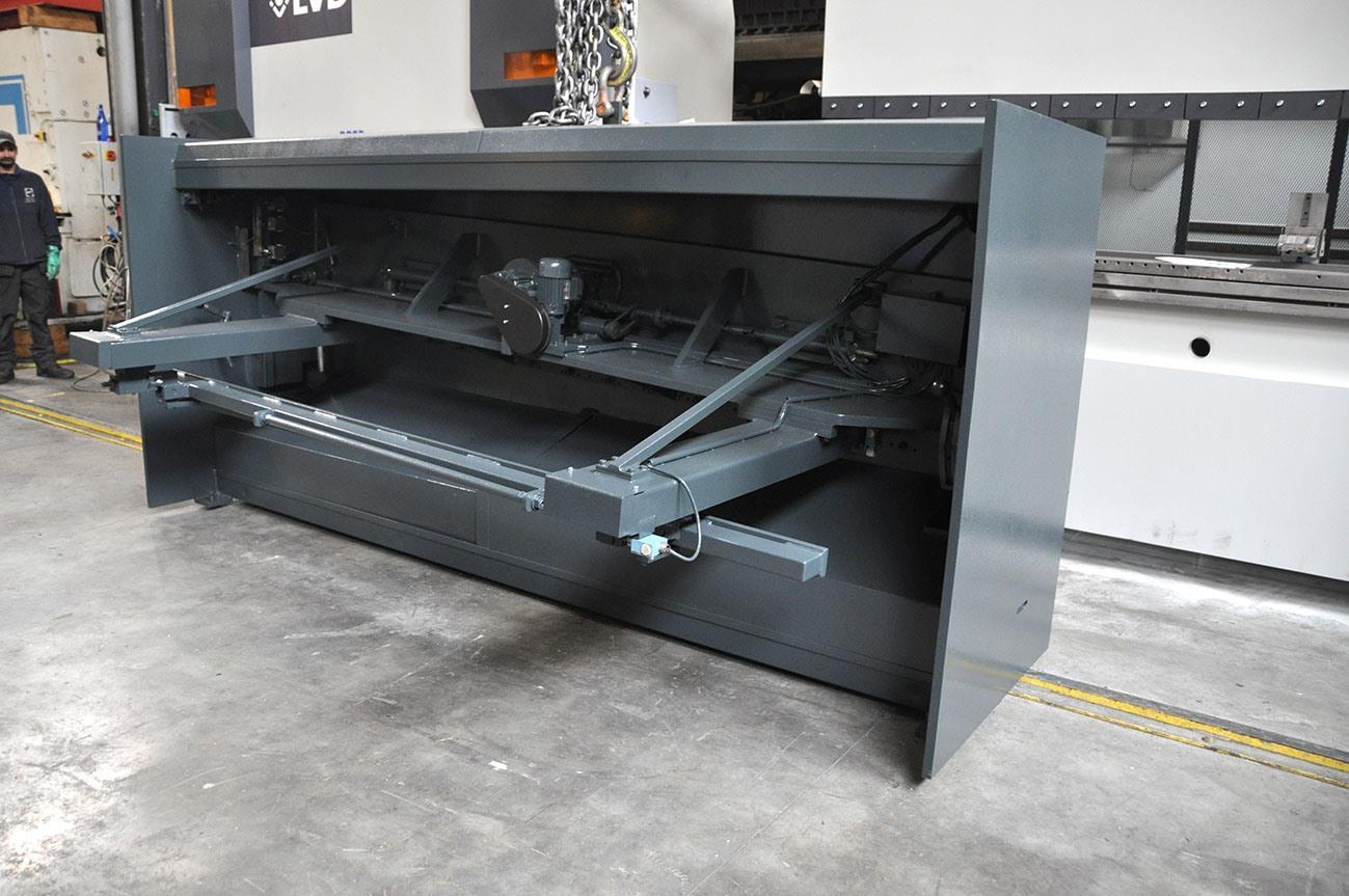 Haco TS 3100 x 6 mm CNC — Hydraulic guillotine shears — photo 5
