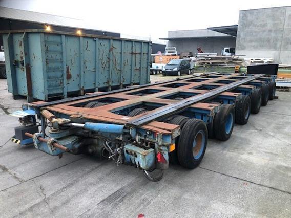 Nicolas modular trailer 400 ton