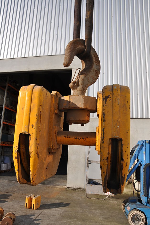 Crane Hook 16 ton — Conveyors, Overhead Travelling Crane, Jig Cranes — photo 2