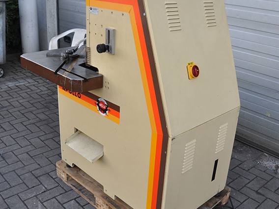 Apollo TV 250 x 6 mm (variable)