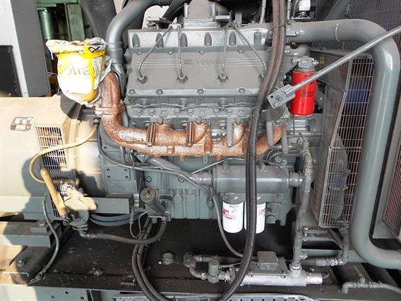 Caterpillar Perkins V8 Generator 450 kVa