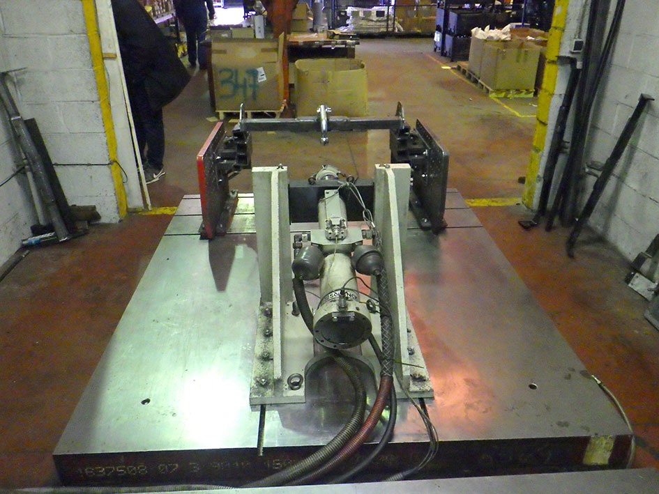 Schenck - Fatigue test rig | Tension and pressure testing gauge, N° 10733