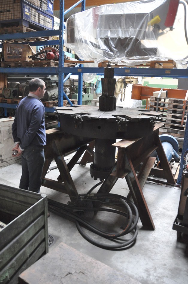Haeusler heavy duty tube end forming — Plate rolls — photo 14