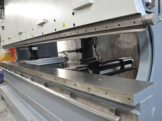 Haco PPES 400 ton x 4100 mm CNC