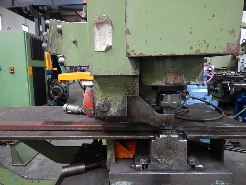 Peddinghaus Hydraulic 1000 — Stamping & punching press thin metalsheet — photo 2