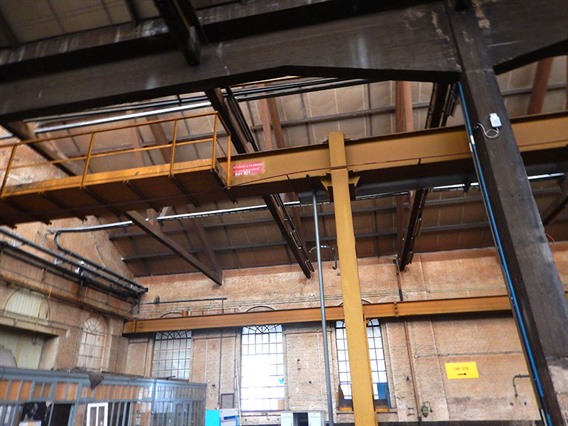 Support structure 137 meter long