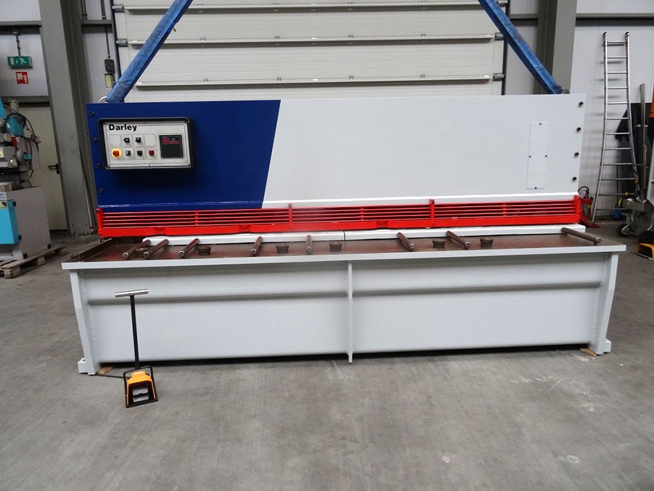 Darley GS 3100 x 8 mm NC — Hydraulic guillotine shears — photo 1