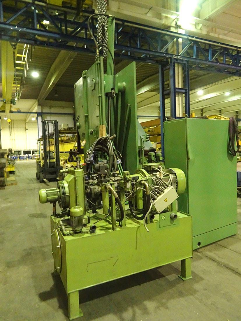 Used Flanging presses, Haeusler - Flanging machine N° 10937