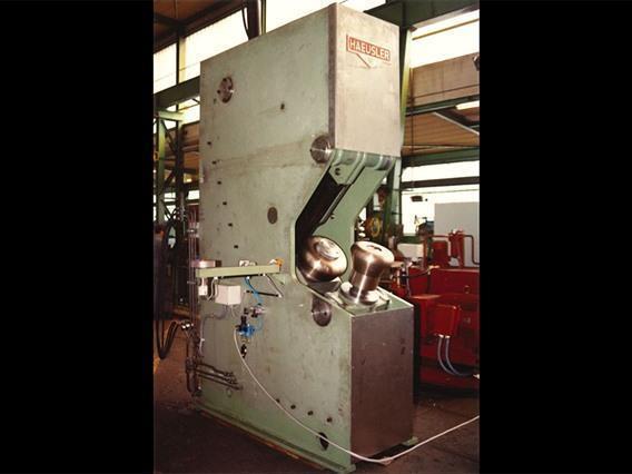 Haeusler Flanging machine 20 mm