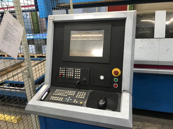 Finn Power Shear Genius TRS6 - 29 ton punching machine
