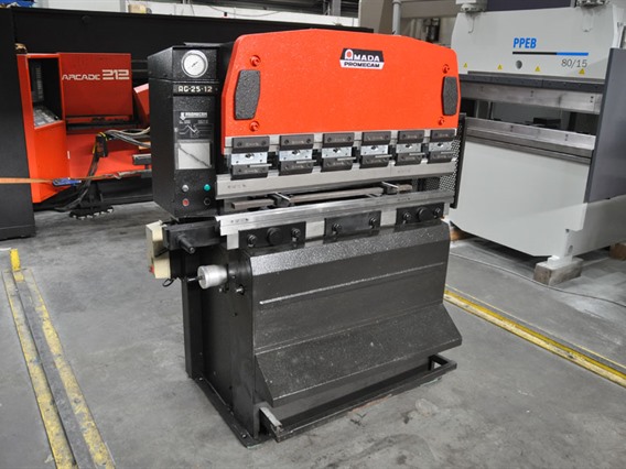 Amada RG 25 ton x 1250 mm