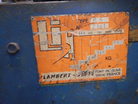 Lambert-Jouty 500 kg manipulator