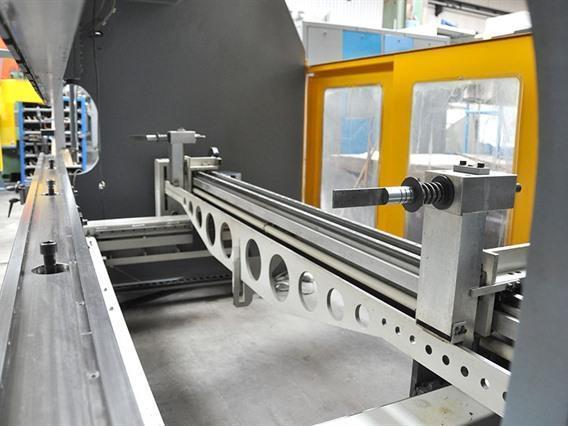 Haco ERM 250 ton x 3600 mm CNC