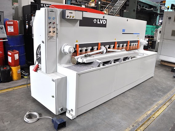 LVD MV 2500 x 8 mm