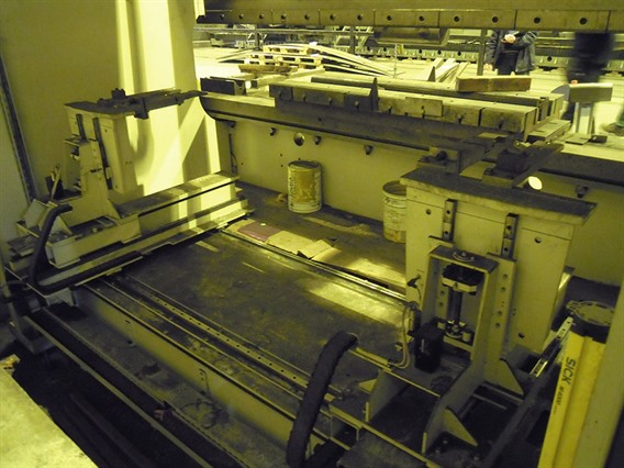 LVD PPEB 640 ton x 4590 mm CNC