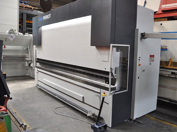 Jean Perrot 250 ton x 4600 mm CNC