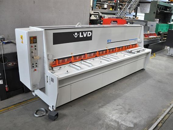 LVD IST-E 4100 x 6 mm CNC