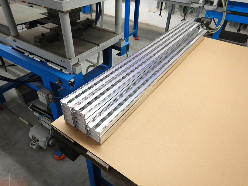 Festo Decoiling & punching line — Decoiling + / or Roll forminglines — photo 4