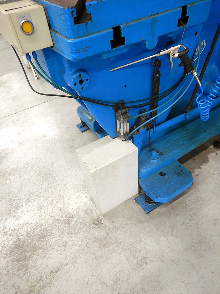 Raskin 80 ton — Open gap eccentric presses — photo 4