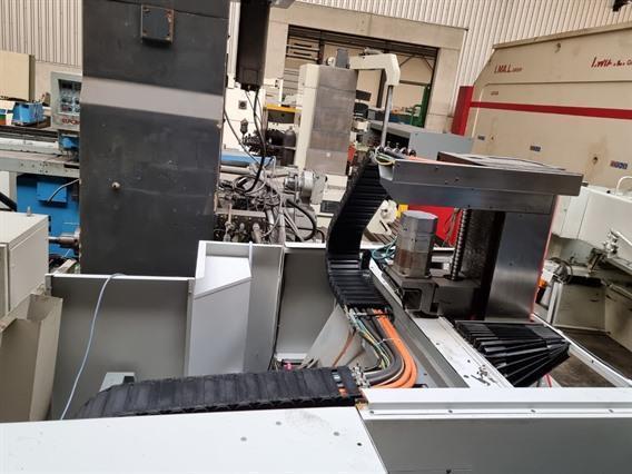 Hermle C800V X: 800 - Y: 600 - Z: 500 mm CNC