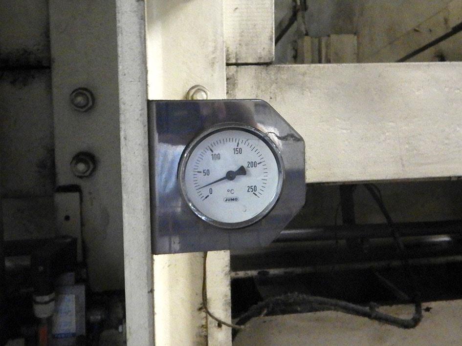 Adolf Friz 615 ton panel press — Warm & cold flow forming presses — photo 3