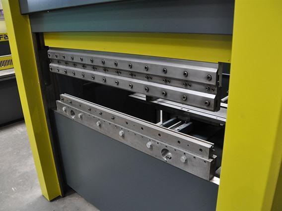 Safan E-brake SMK 25 ton x 1250 mm