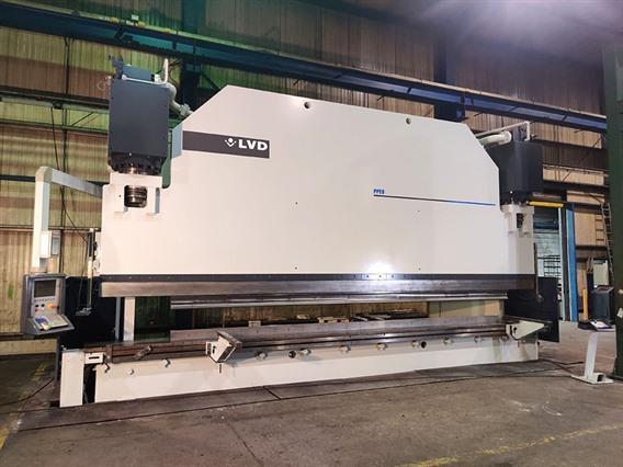 LVD PPEB-H 1000 ton x 8100 mm CNC