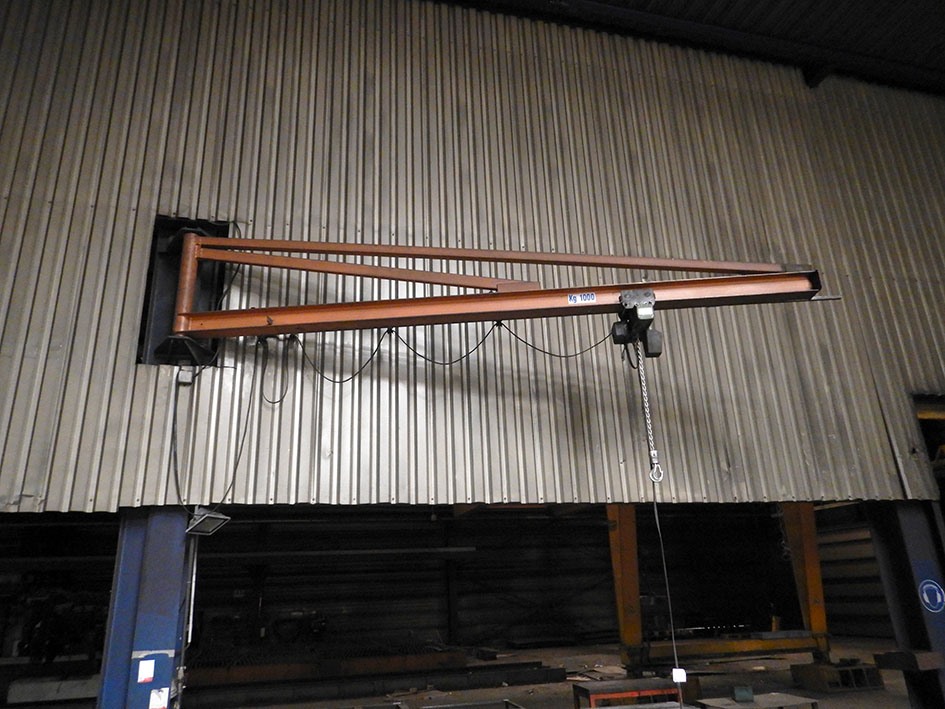 Used Conveyors, Overhead Travelling Crane, Jig Cranes, Jib crane 1