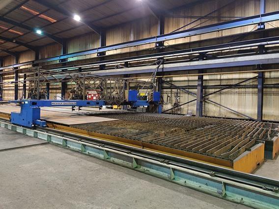 Messer Griesheim 24 000 x 8100 mm